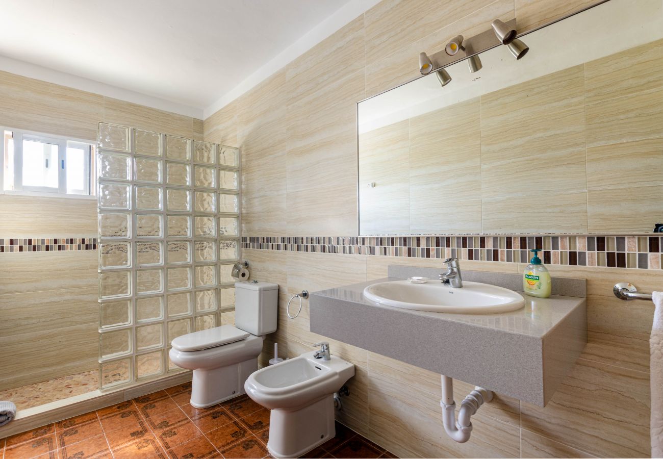 Country house in Ca´n Picafort -  YourHouse Ca Na Teulera, villa with private pool, 3 km from the beach