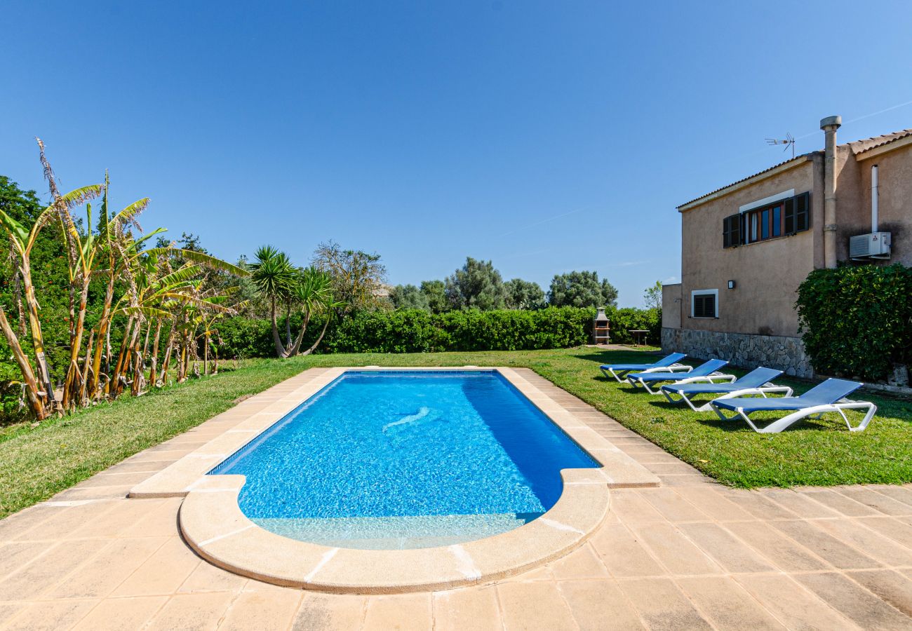 Country house in Ca´n Picafort -  YourHouse Ca Na Teulera, villa with private pool, 3 km from the beach