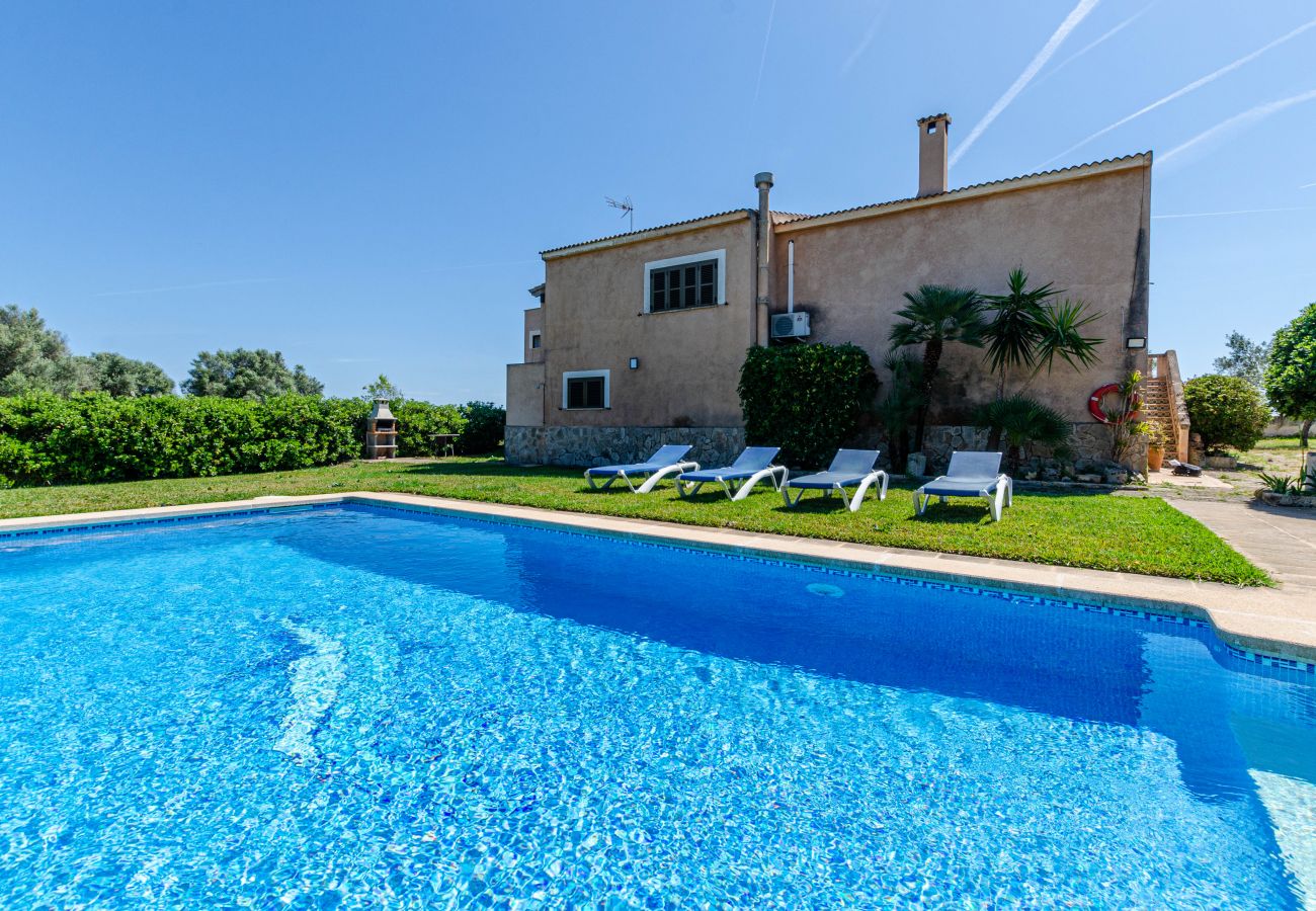 Country house in Ca´n Picafort -  YourHouse Ca Na Teulera, villa with private pool, 3 km from the beach