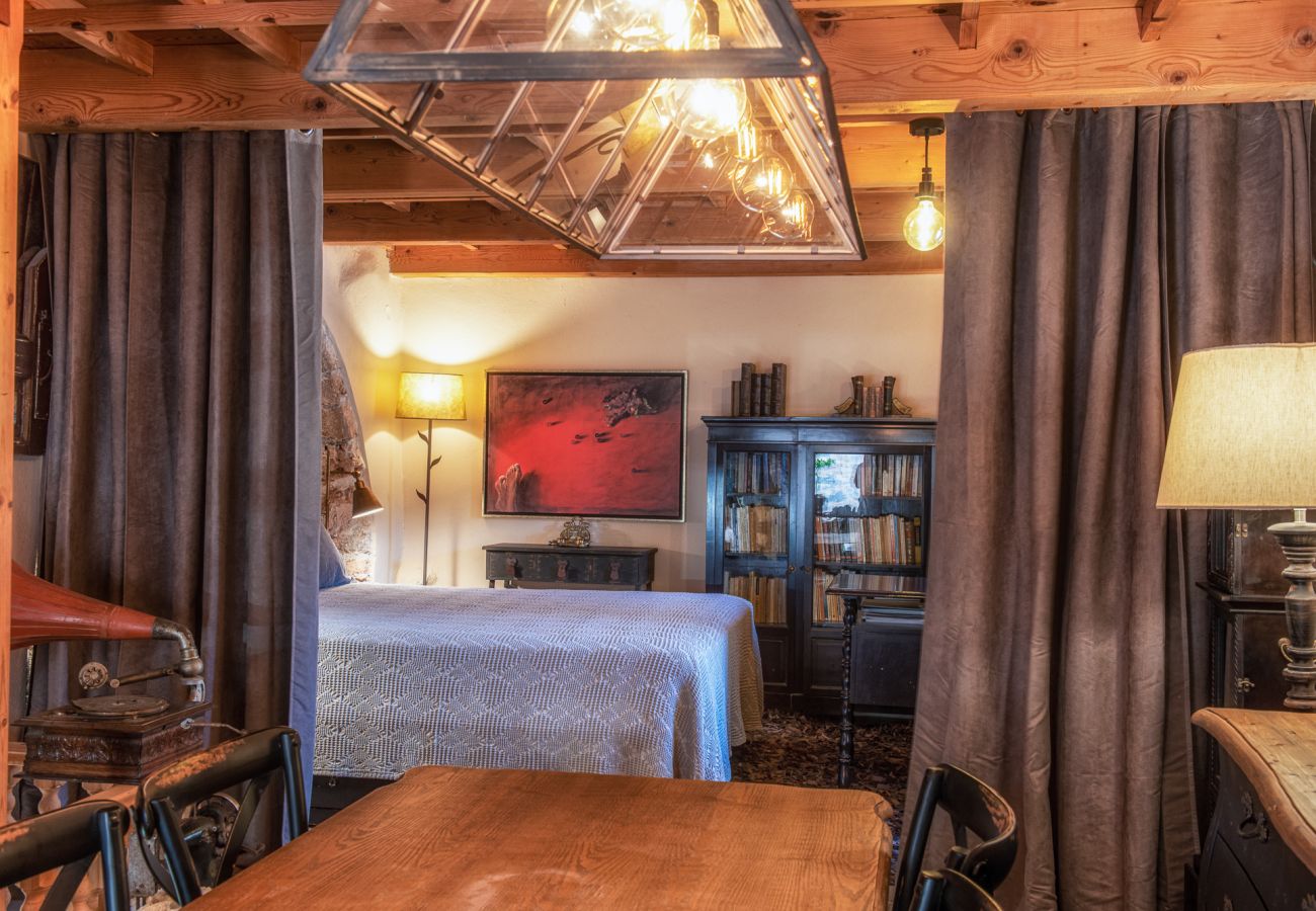 Terraced House in Monemvasia - Casa Felicia, the Castle Mansion Experience 