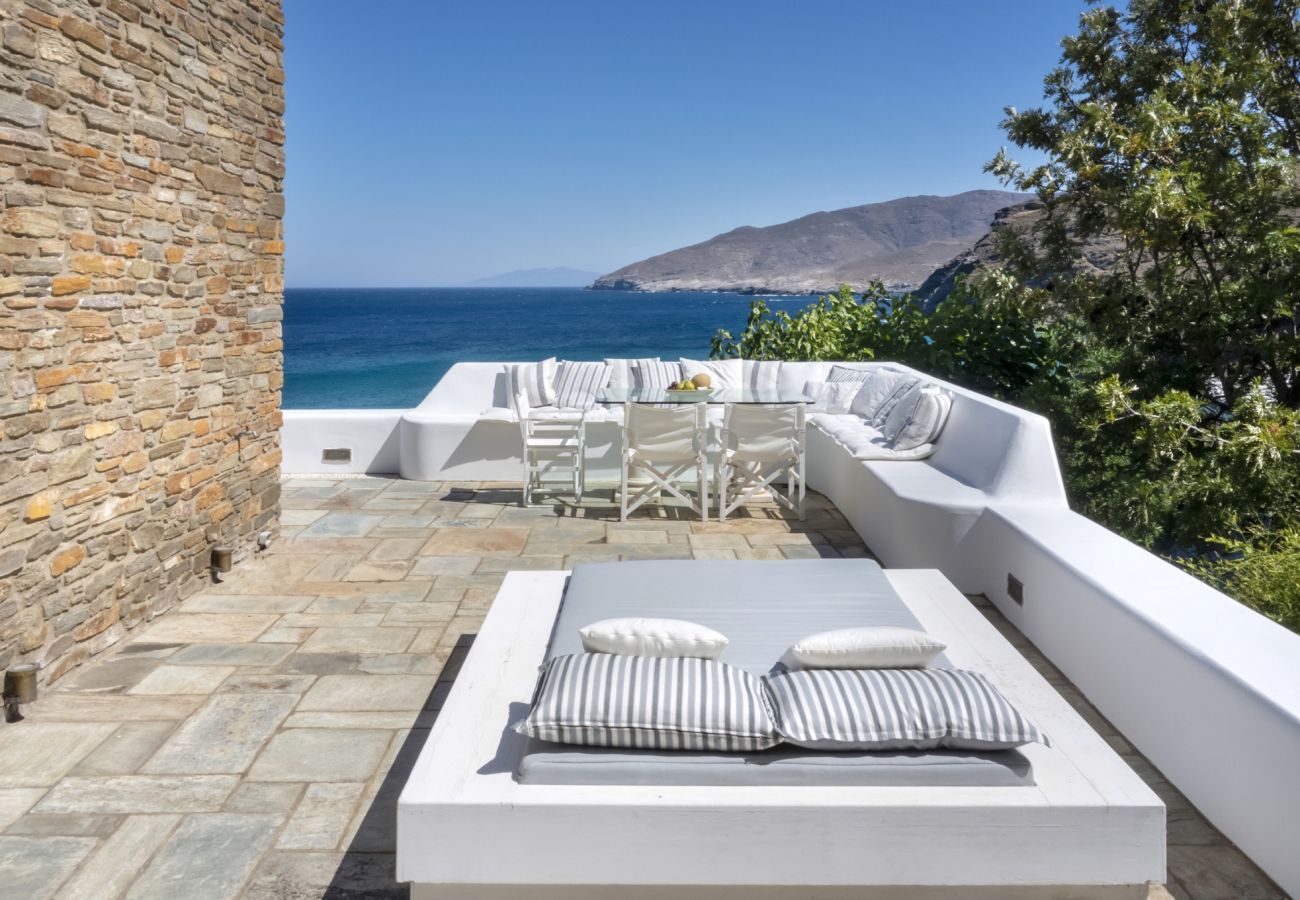 Villa in Andros - Seaside luxury villa 