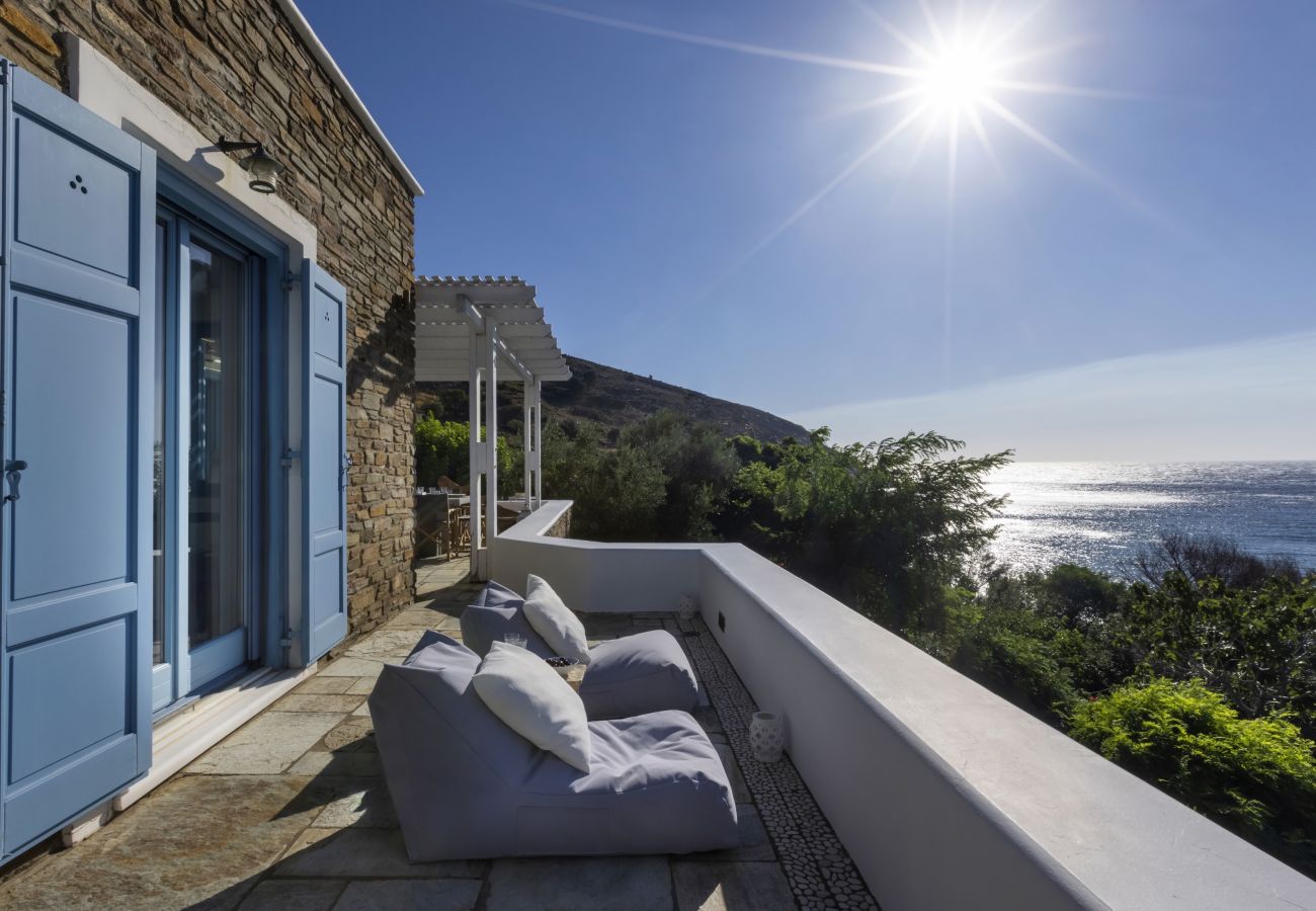Villa in Andros - Seaside luxury villa 