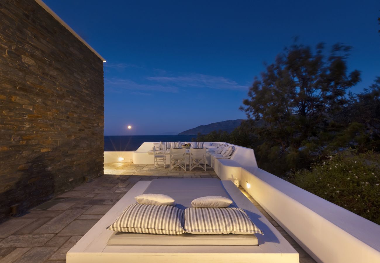 Villa in Andros - Seaside luxury villa 