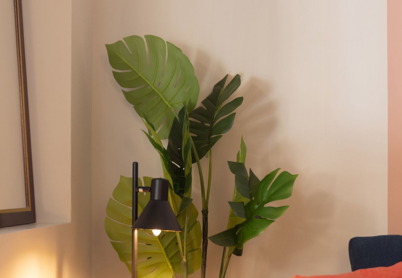 Apartment in Piraeus - Marina Zeas apartment by the sea 