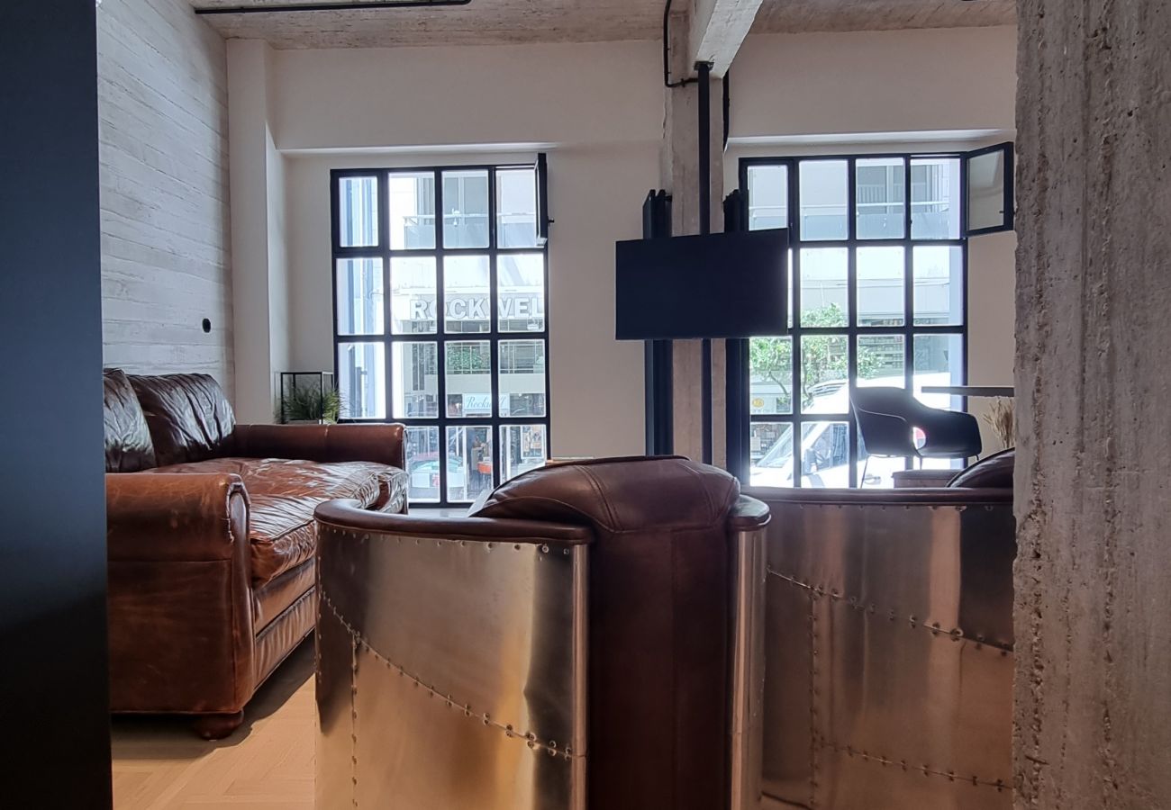 Studio in Athens - A NYC loft inspired design Studio in Kolonaki 