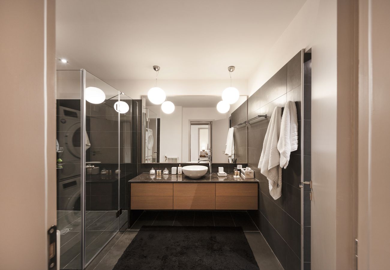 Apartment in Athens - Stylish Kolonaki 2 Bdr apartment 
