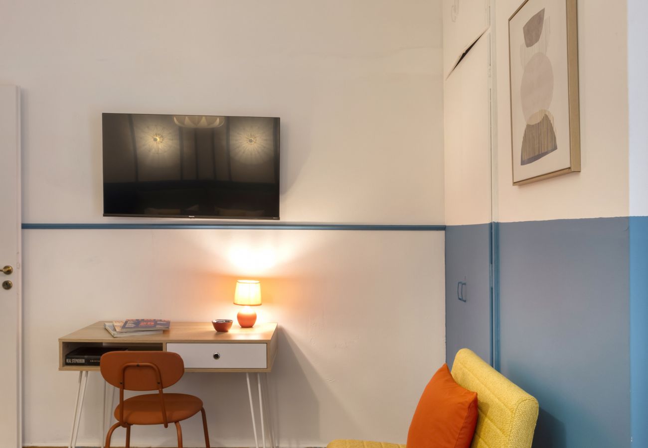 Apartment in Athens - Elegance meets charm in a posh neighborhood