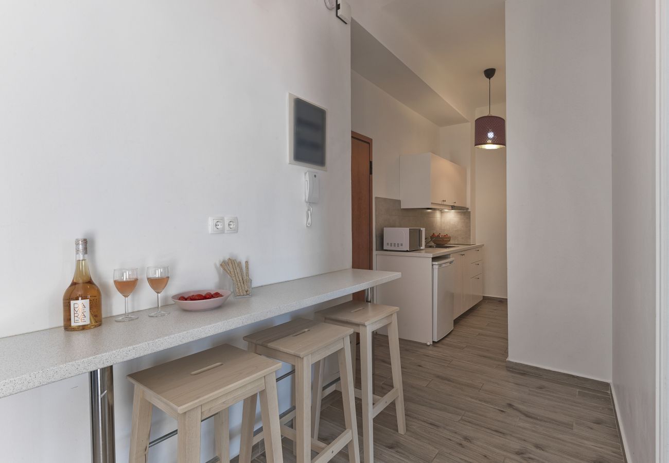 Apartment in Athens - Athenian 2bdr apartment with sunny terrace