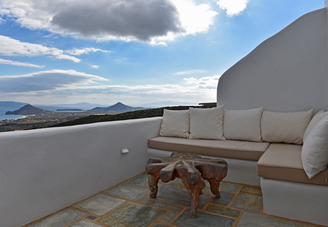 Villa in Naousa - Deluxe Villa - Infinity Pool & Helipad 