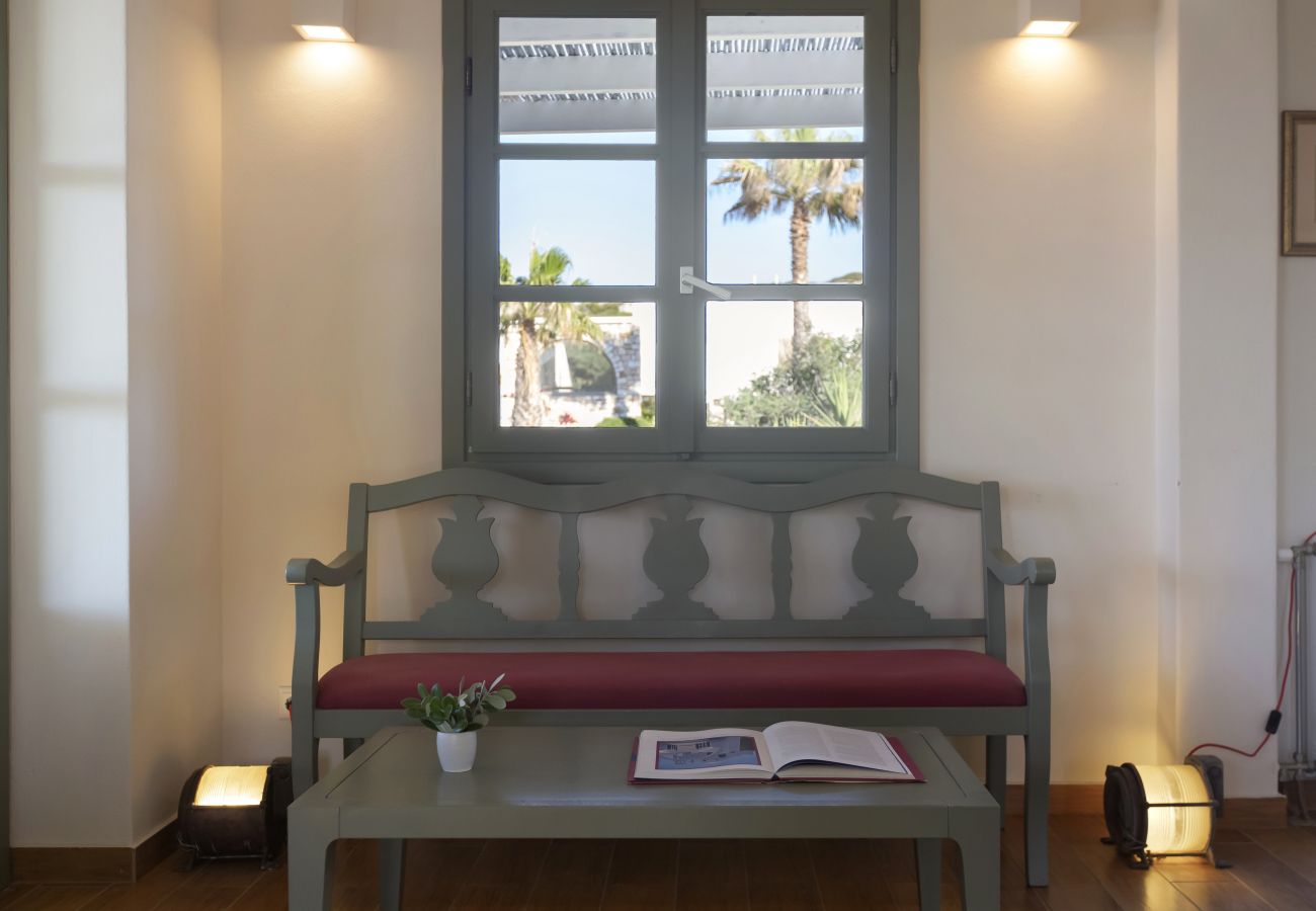 Villa in Ampelas - Ideal family Villa for 8 - Pool, Sea Views 