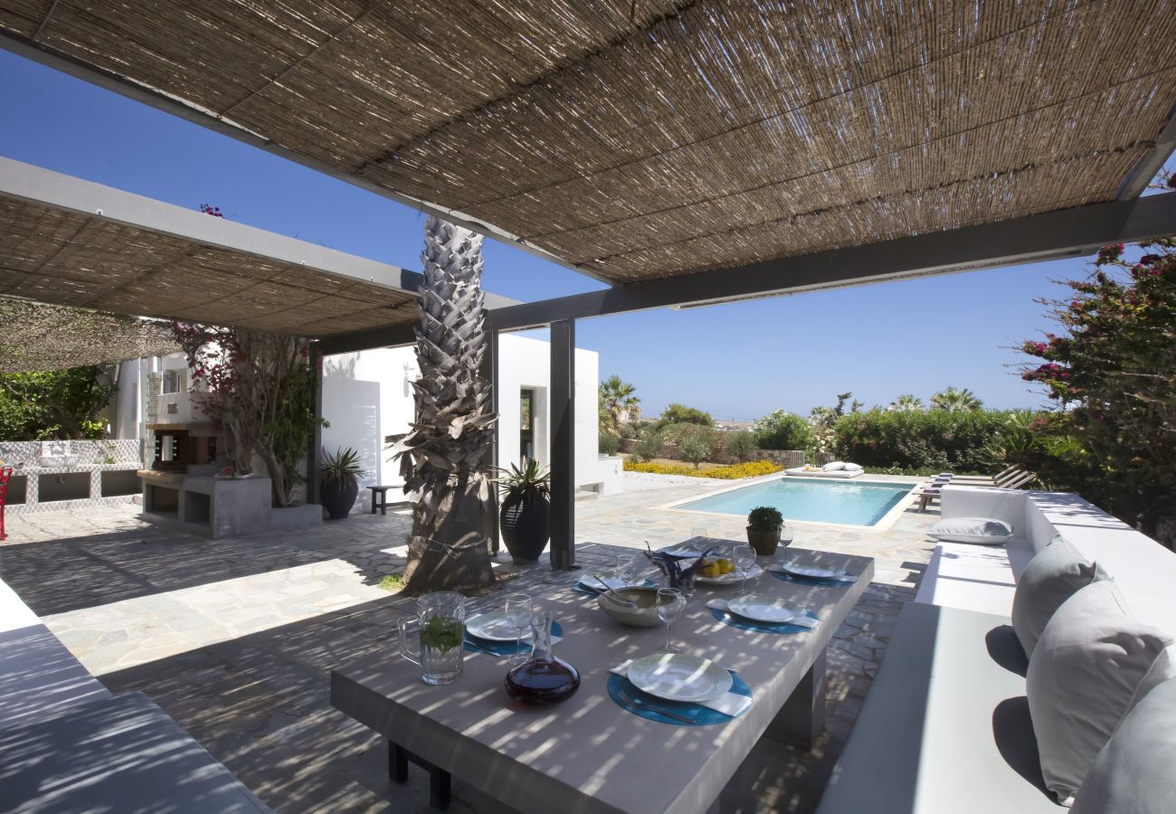 Villa in Ampelas - Elegant villa, sea views, designer renovation 