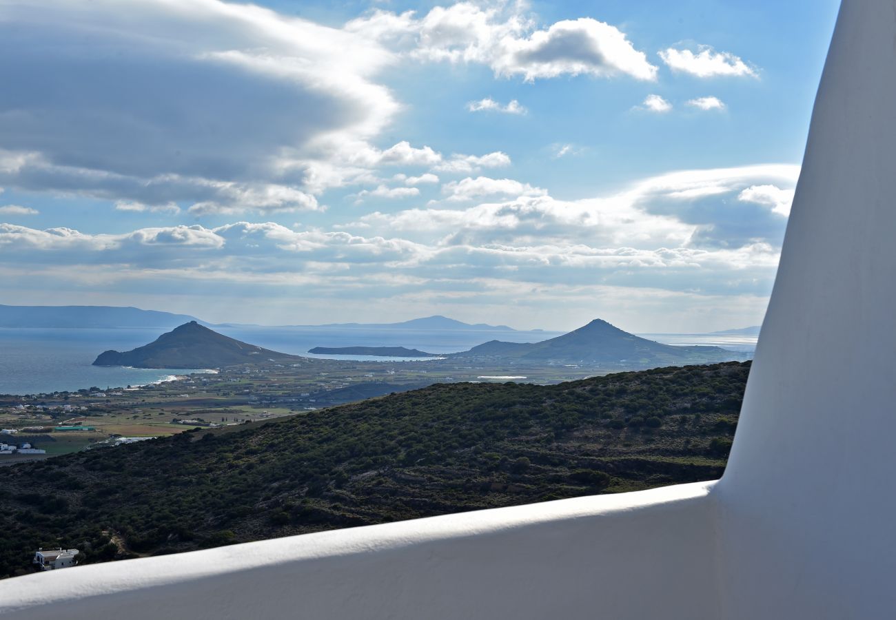 Villa in Naousa - Panoramic three villa complex with helipad 