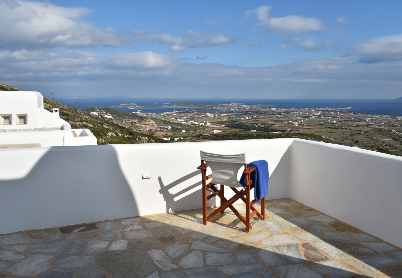 Villa in Naousa - Panoramic three villa complex with helipad 