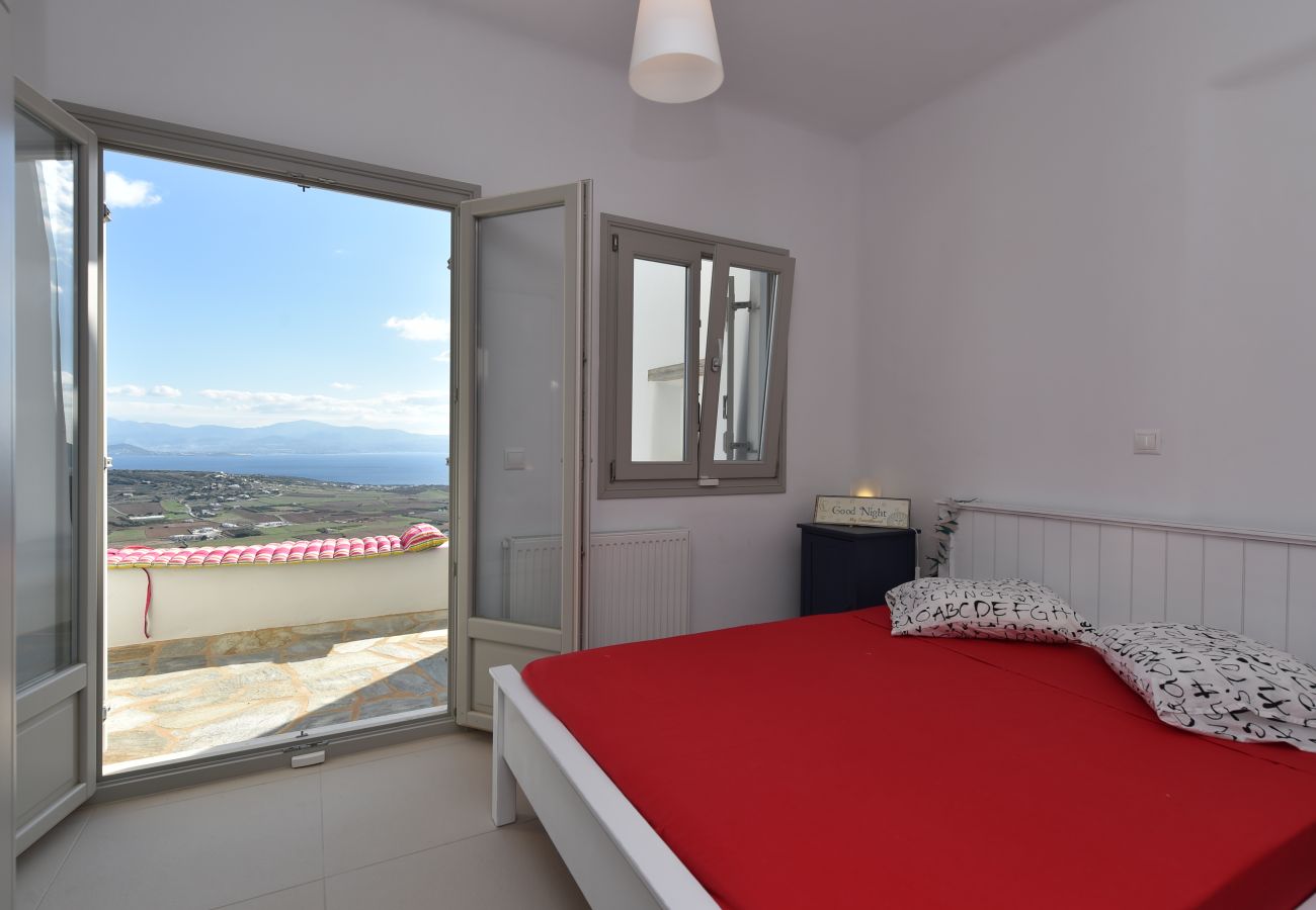Villa in Naousa - Exquisite villa for 10 with pool, helipad 