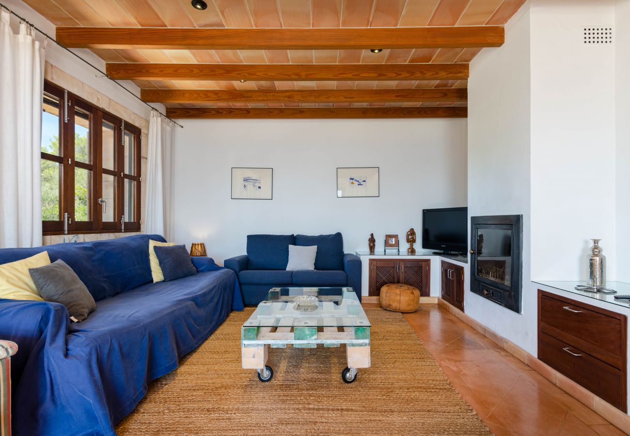Villa in Arta - YourHouse Casa Laura, villa with private pool near Artà