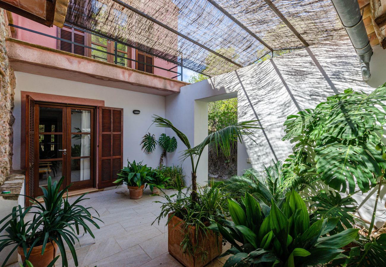 Villa in Arta - YourHouse Casa Laura, villa with private pool near Artà