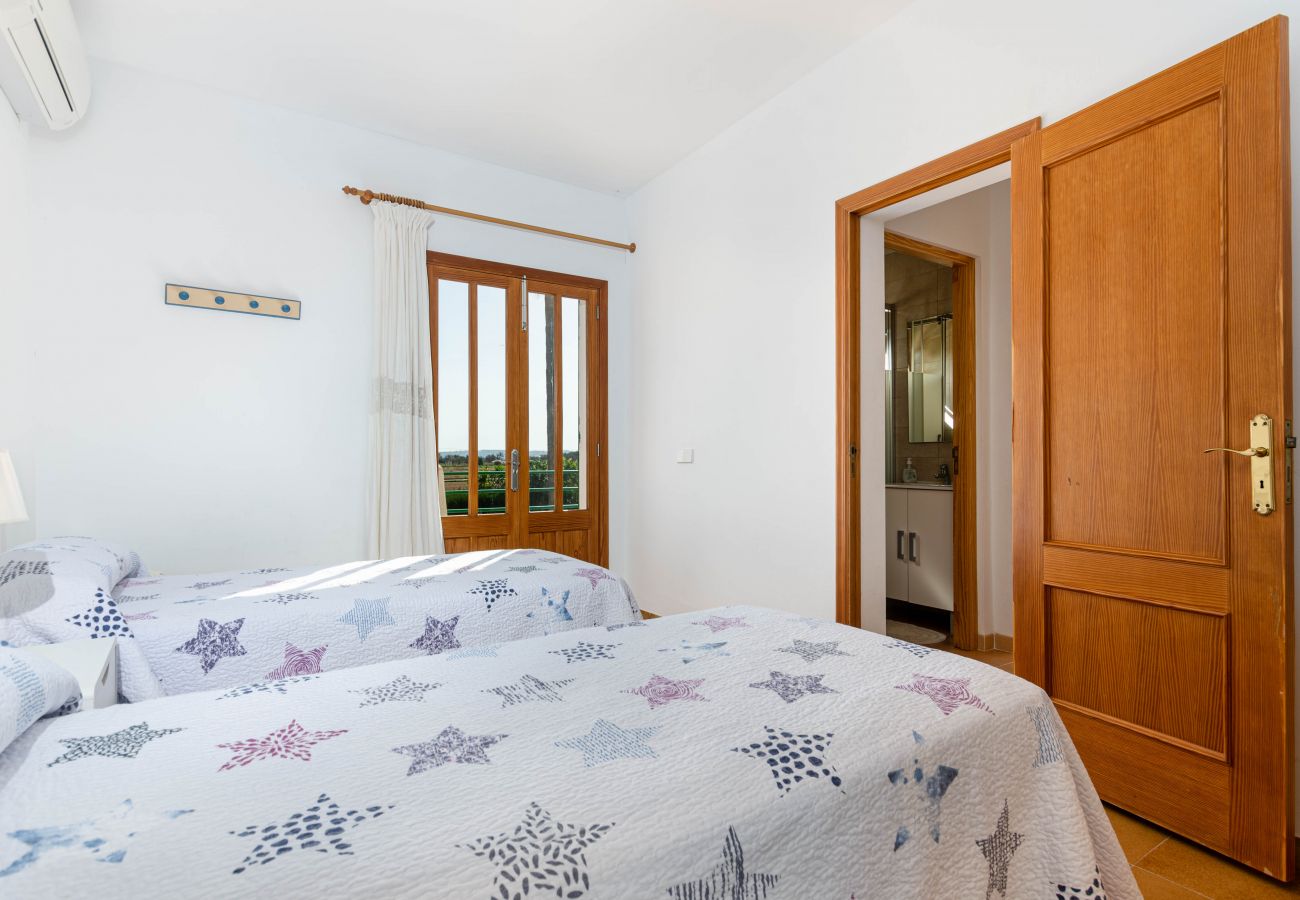 Villa in Sa Pobla - YourHouse Goet, spacious villa with private pool