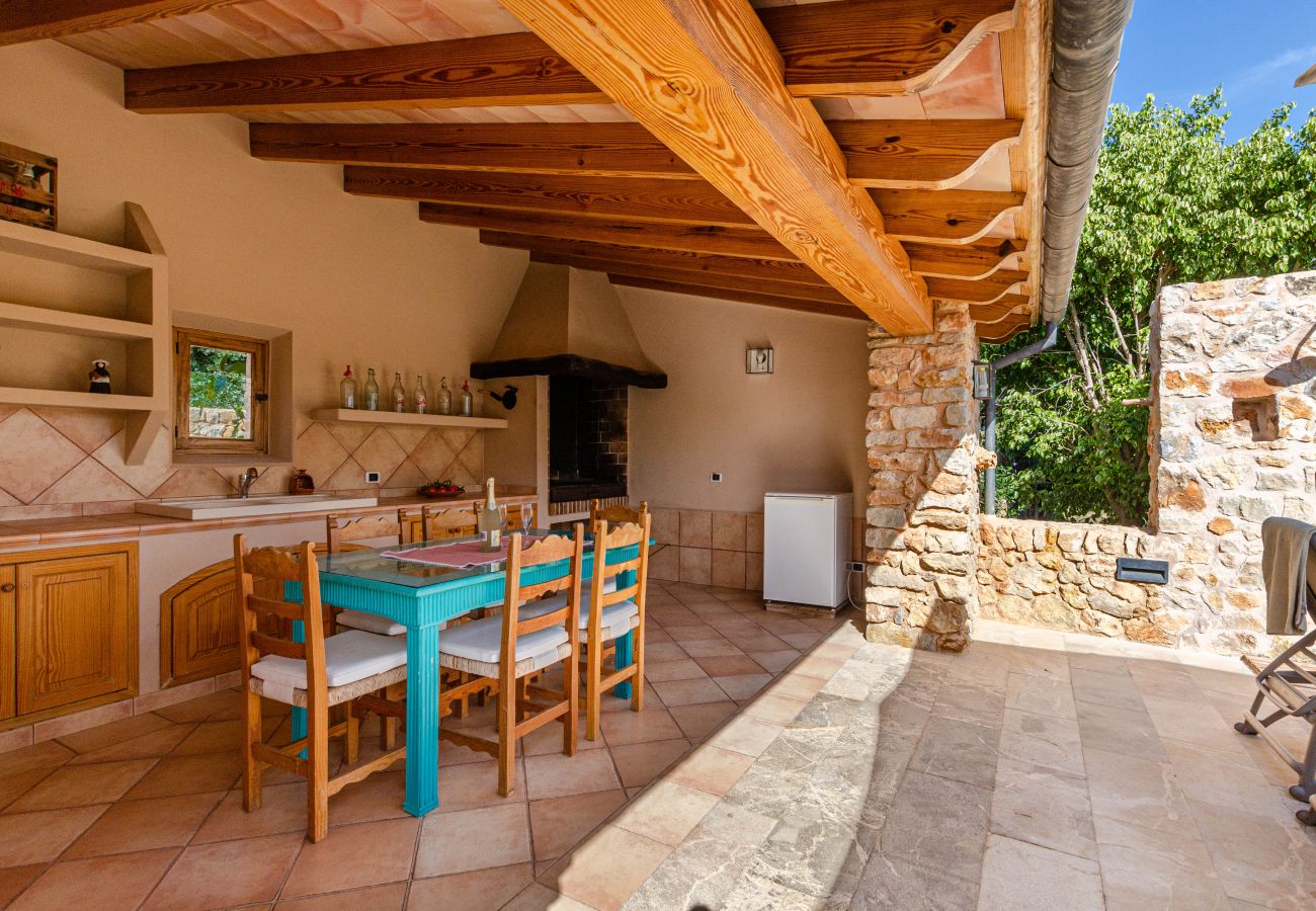 Villa in Campanet - Quiet villa with private pool and barbecue area, YourHouse Mata Grossa