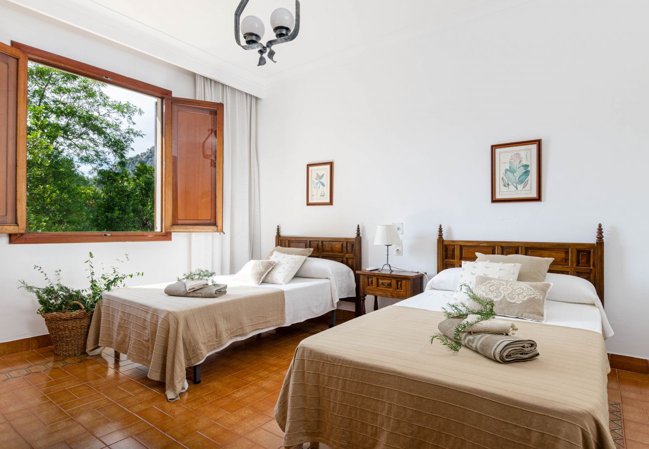 House in Escorca - Lovely house with air conditioning in the mountains, Yourhouse Can Marquesi