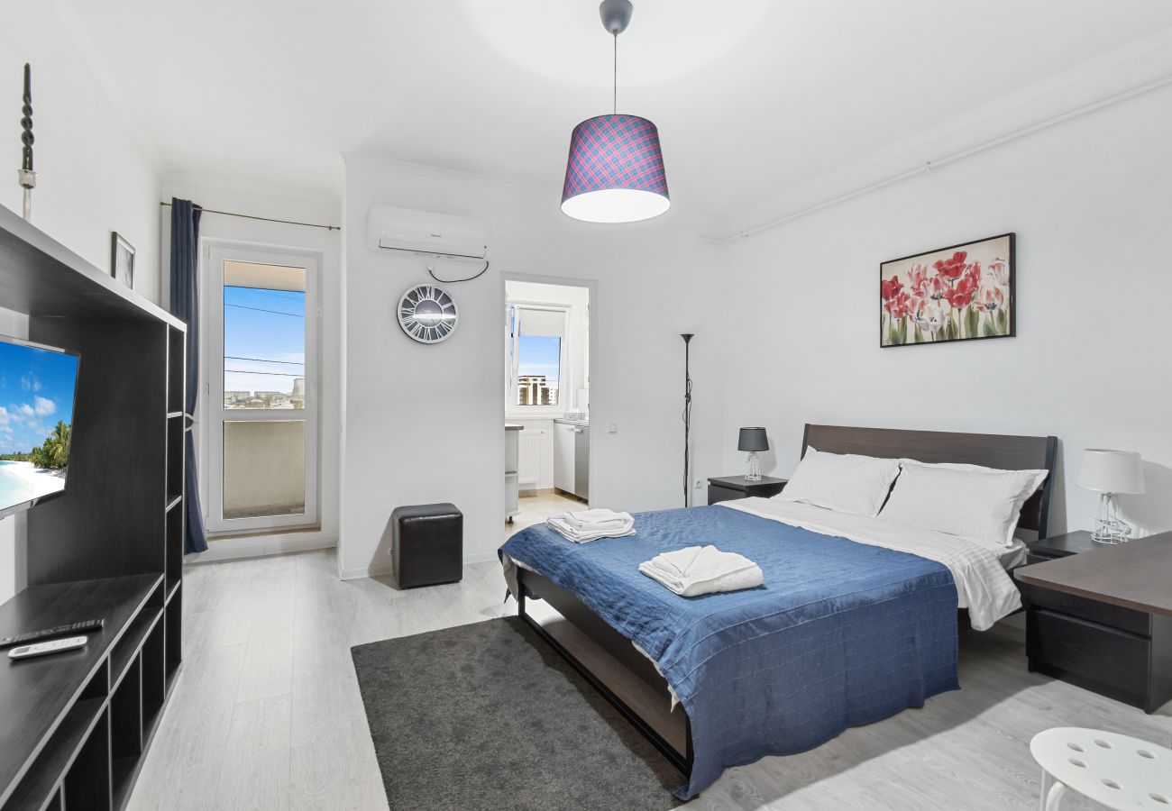 Studio in Chiajna - Cozy Studio in Avangarde City