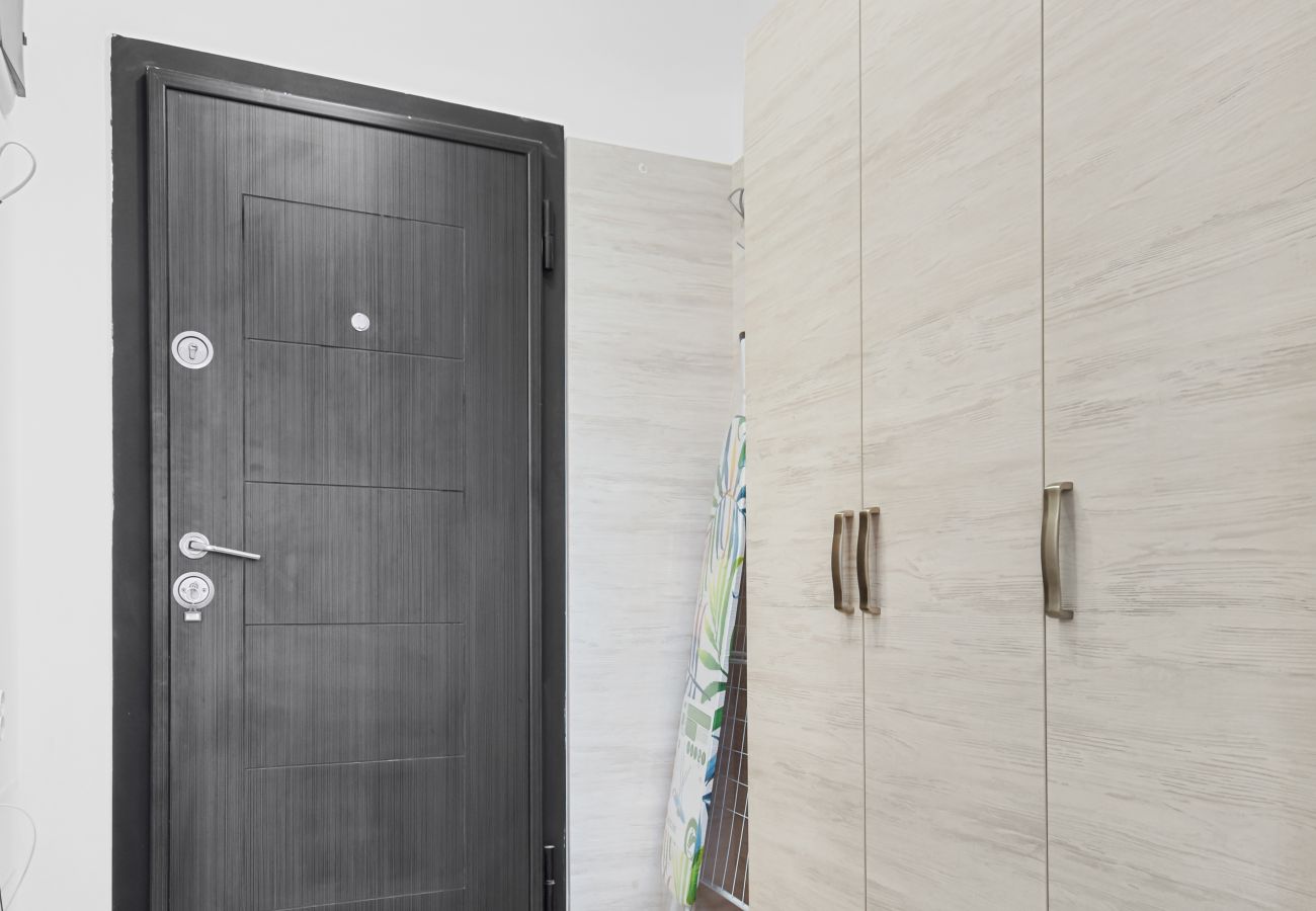 Studio in Chiajna - Cozy Studio in Avangarde City