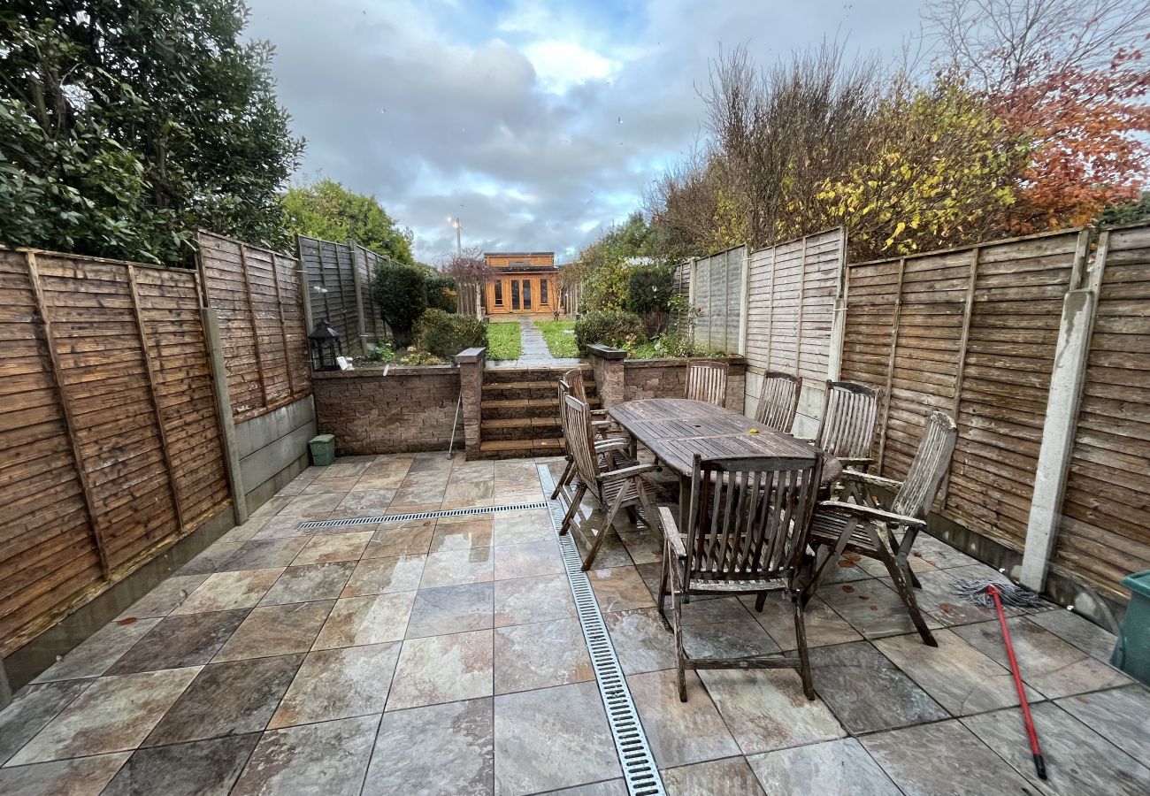 House in Dublin - Stoneybatter Edwardian Villa