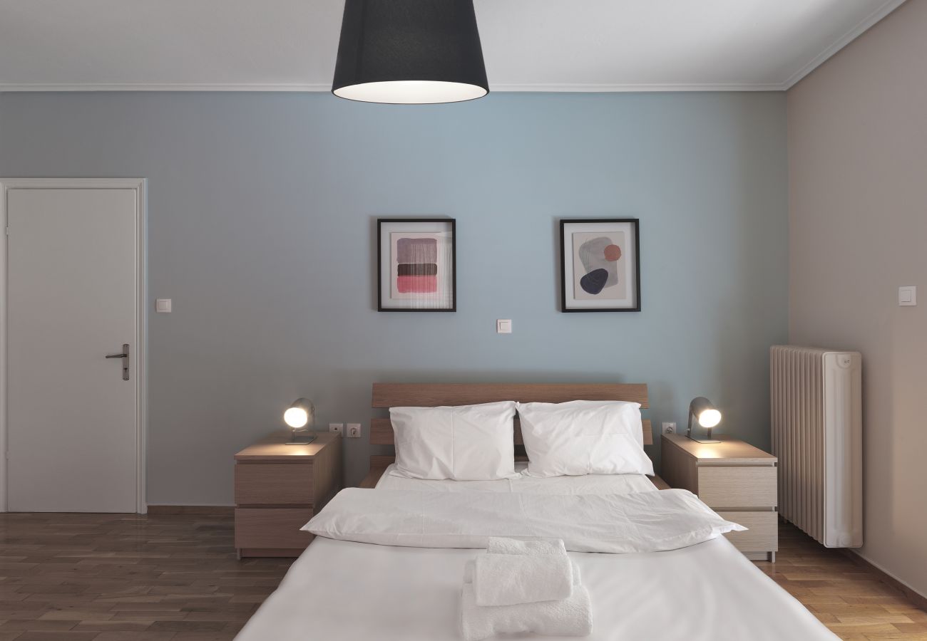 Apartment in Zografou - 2 BDR Apartment Close to Children's Hospital