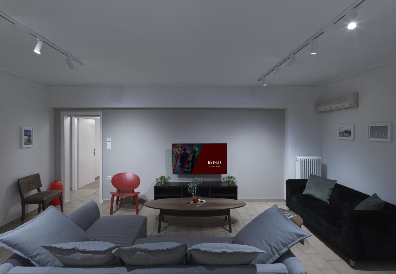 Apartment in Zografou - 2 BDR Apartment Close to Children's Hospital