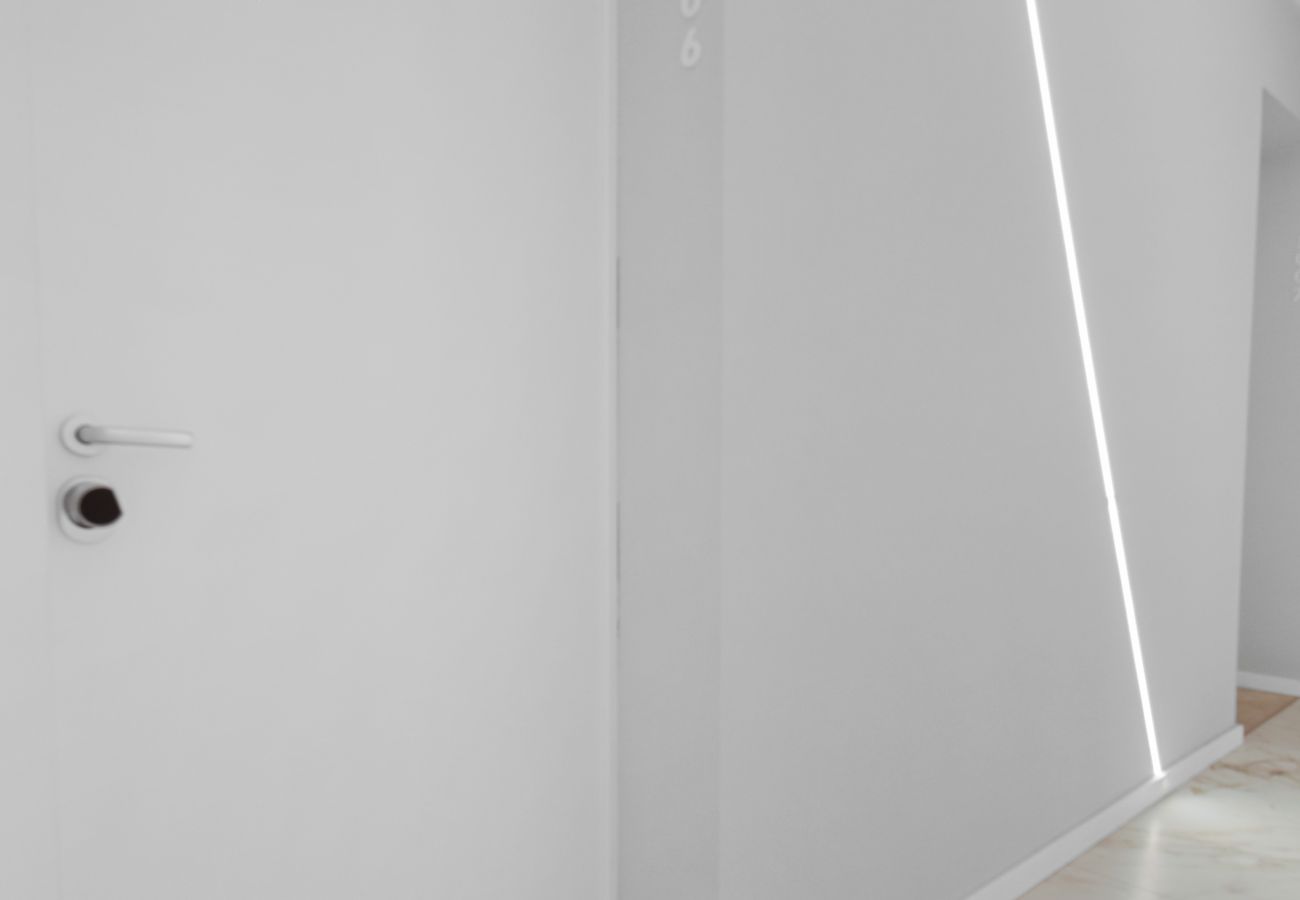 Studio in Bucharest - Elegant Studio in Win Herastrau