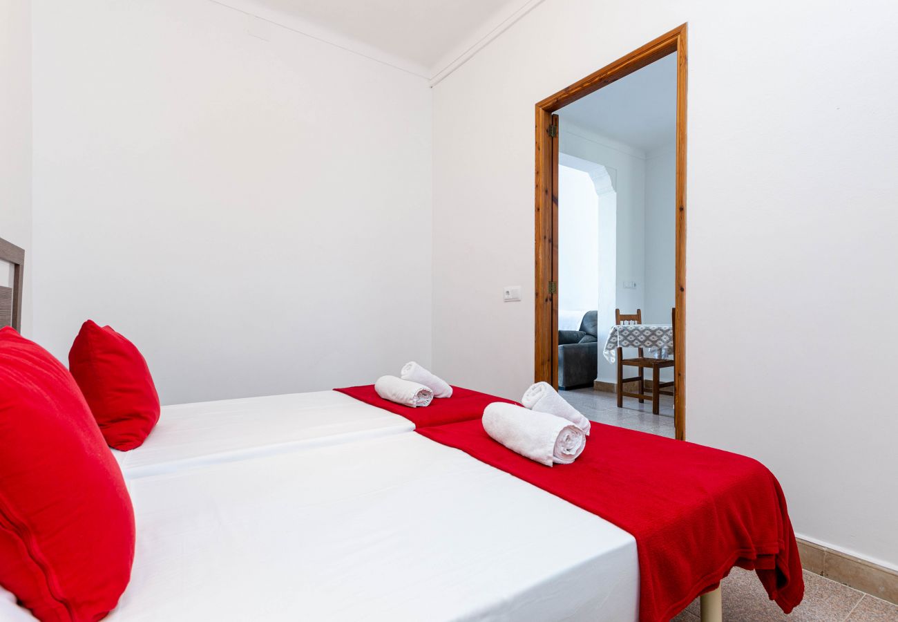 House in Can Picafort - Lovely house with terrace and air conditioning, YourHouse Solivellas