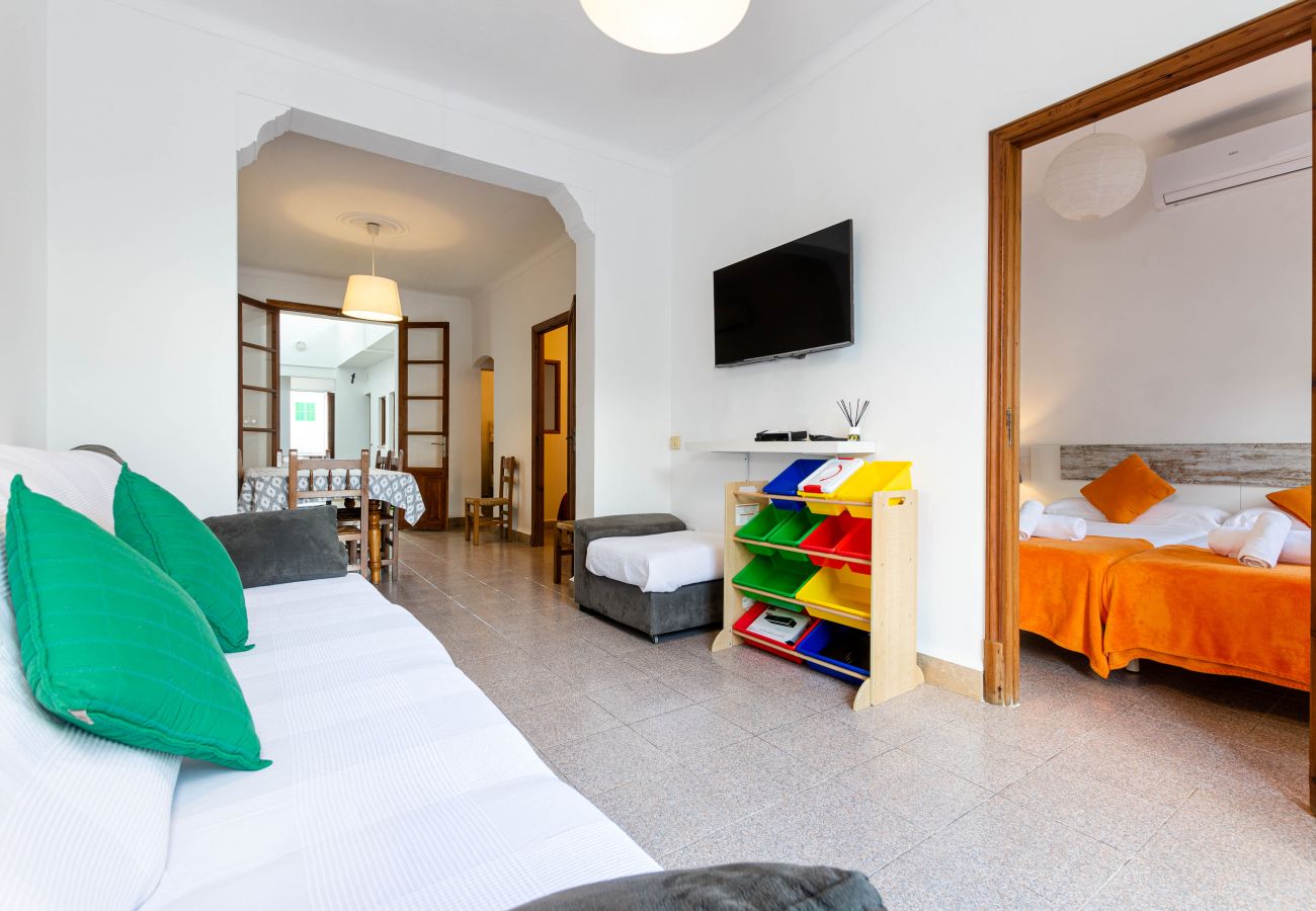 House in Can Picafort - Lovely house with terrace and air conditioning, YourHouse Solivellas
