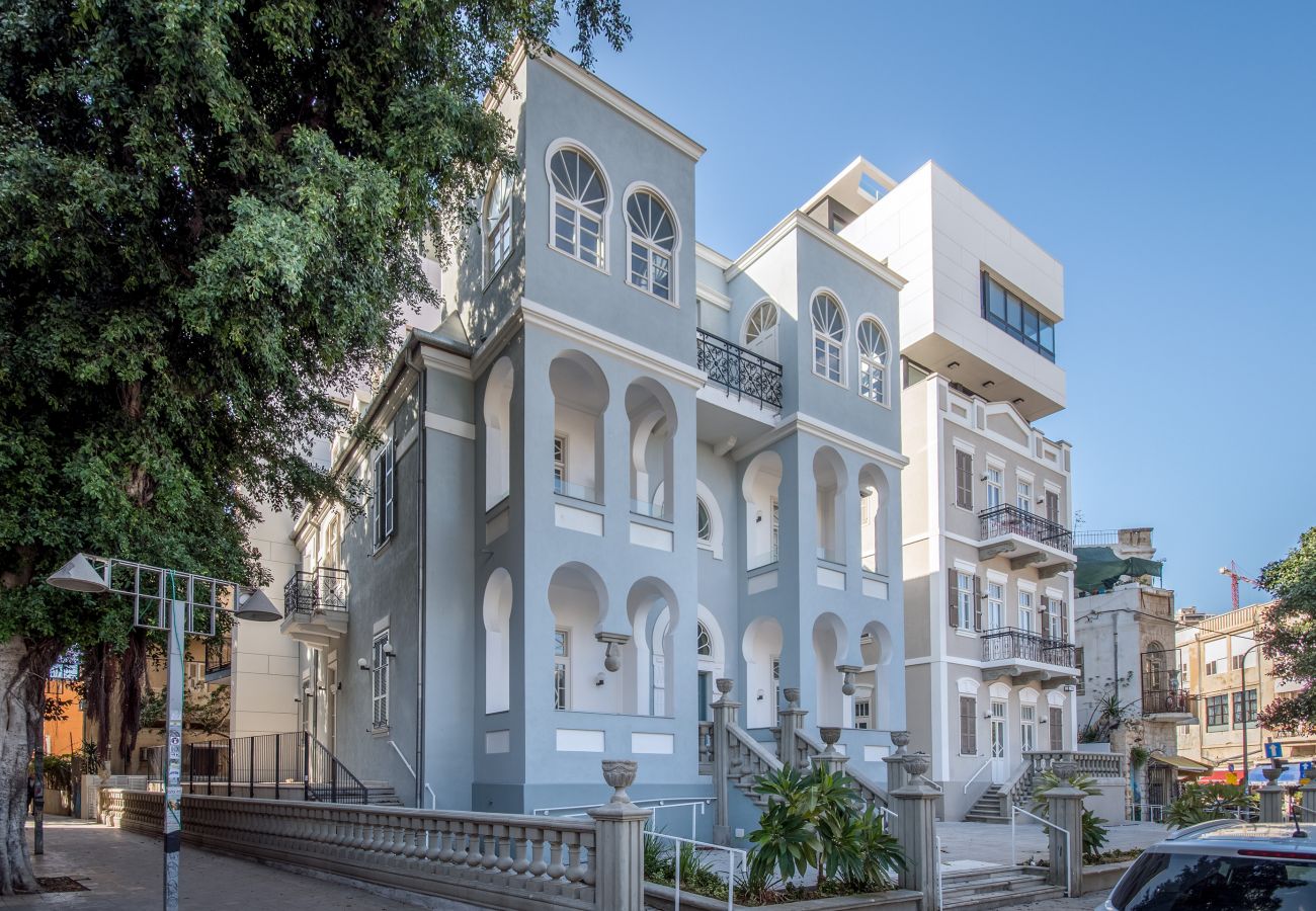 Apartment in Tel Aviv - Jaffa - High End & Design Apt with Balcony by FeelHome