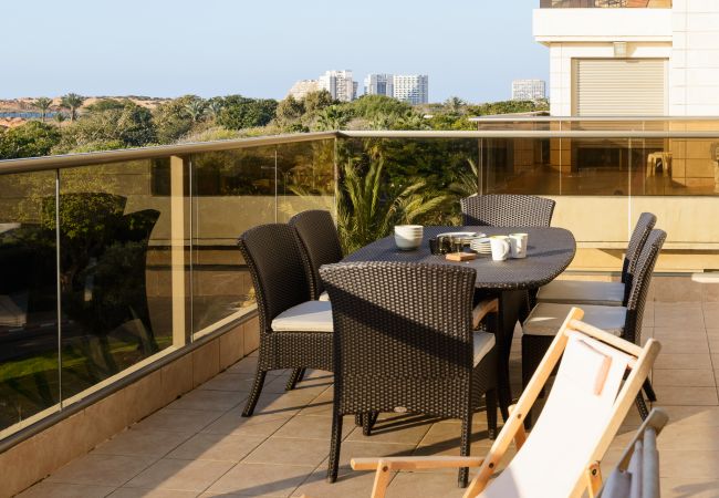 Apartment in Tel Aviv - Jaffa - Comfort Apt Terrace & View on the Hills by FeelHome