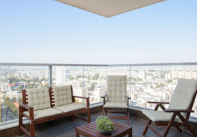 Apartment in Holon - Deluxe Apt & Terrace with City Overview by FeelHome