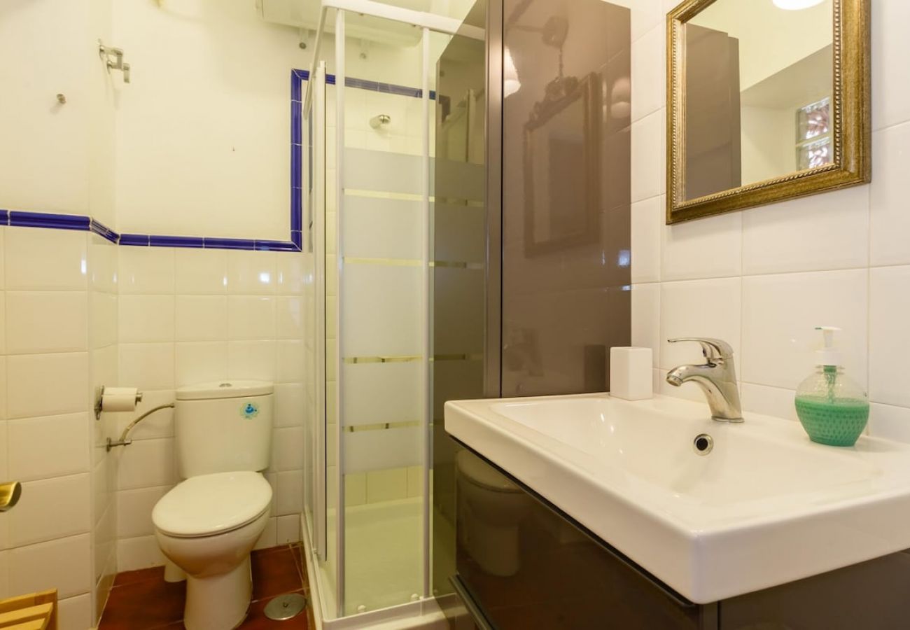 Apartment in Cádiz - Lightbooking Arboli Cadiz historic center 