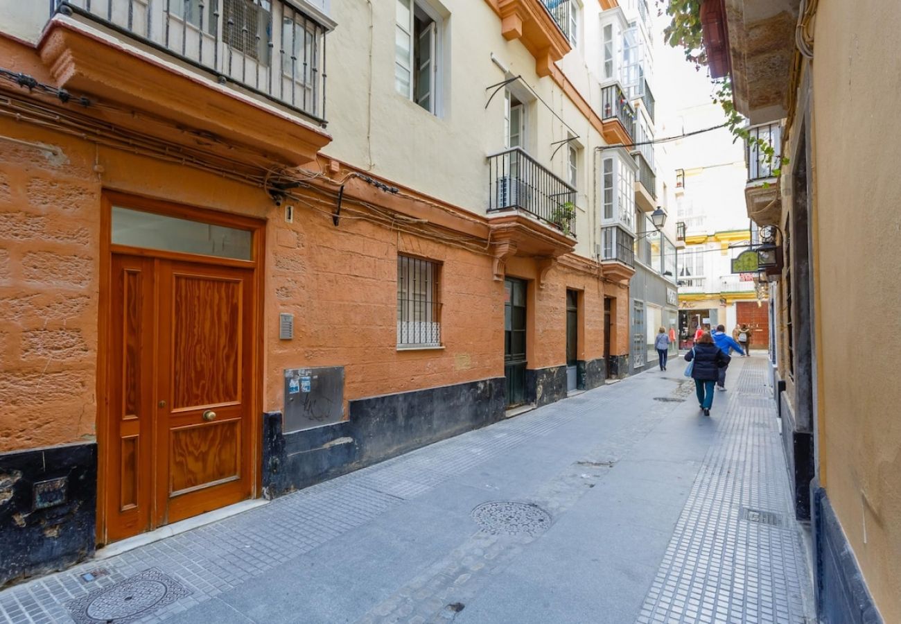 Apartment in Cádiz - Lightbooking Arboli Cadiz historic center 