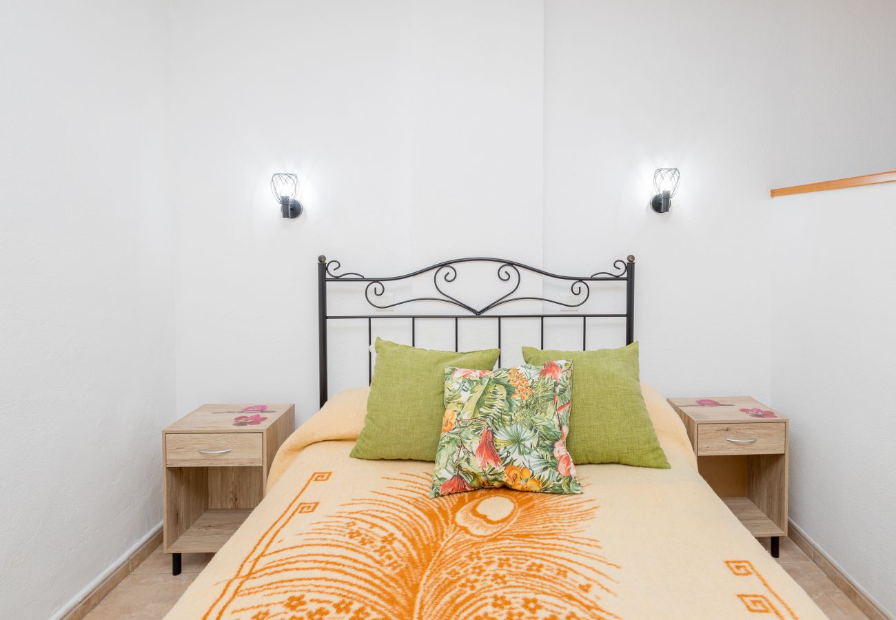 Studio in San Bartolomé de Tirajana - Lightbooking Las Arenas Playa del Ingles 