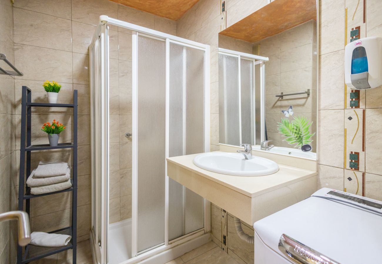Studio in San Bartolomé de Tirajana - Lightbooking Las Arenas Playa del Ingles 