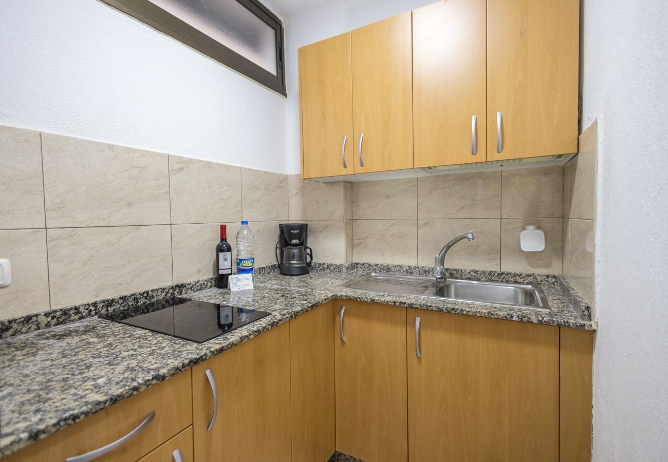 Studio in San Bartolomé de Tirajana - Lightbooking Las Arenas Playa del Ingles 