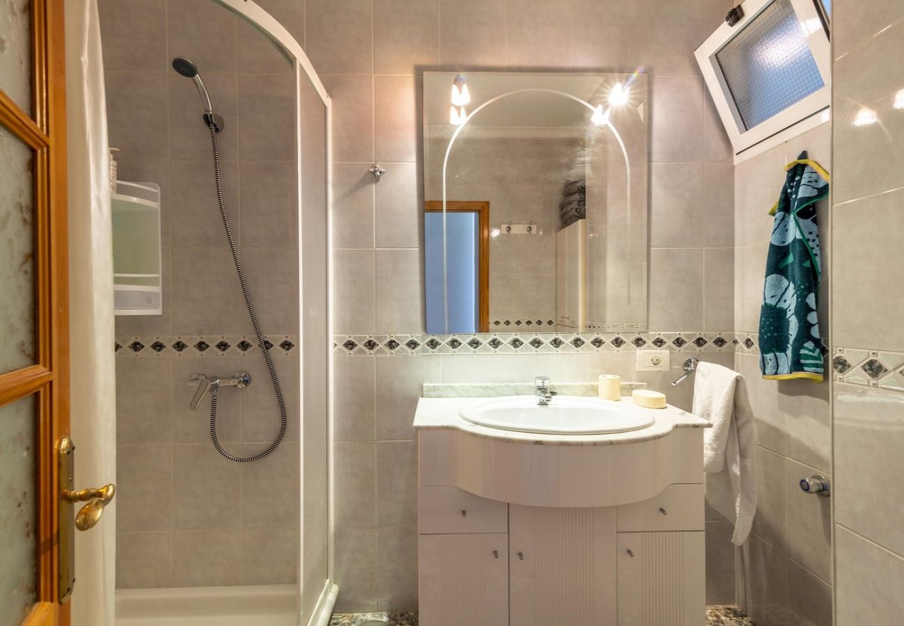 Studio in Las Palmas de Gran Canaria - Lightbooking Beachfront  Canteras Beach 