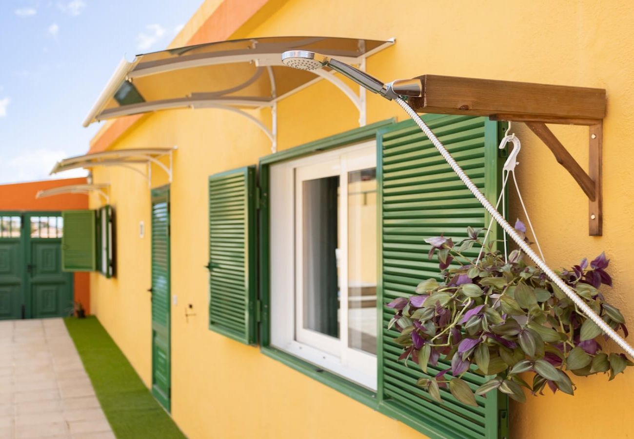 House in Güimar - Lightbooking Casa Maye Tenerife 