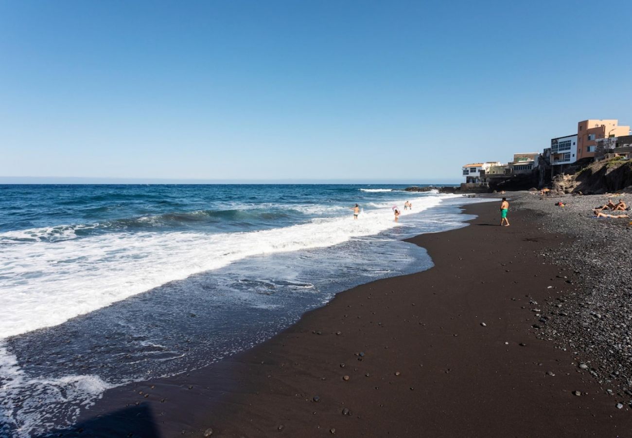 House in Candelaria - Lightbooking casa de playa Tenerife 