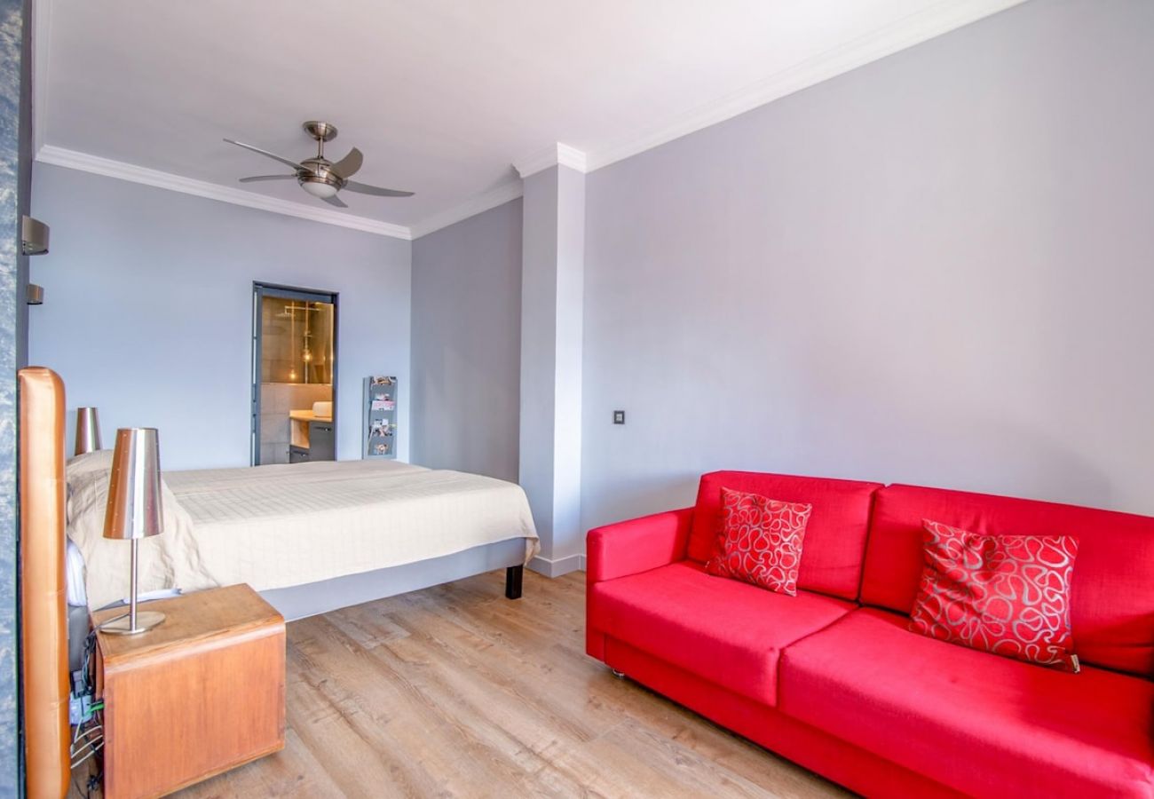 Apartment in Las Palmas de Gran Canaria - Lightbooking Canteras Beach Sea view 