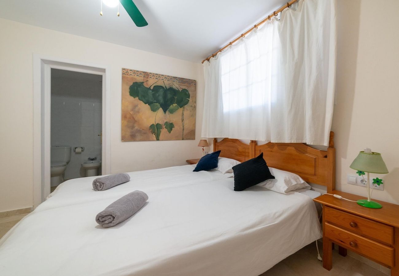 Residence in Caleta de Fuste - Lightbooking Las Arenas Caleta de Fuste 