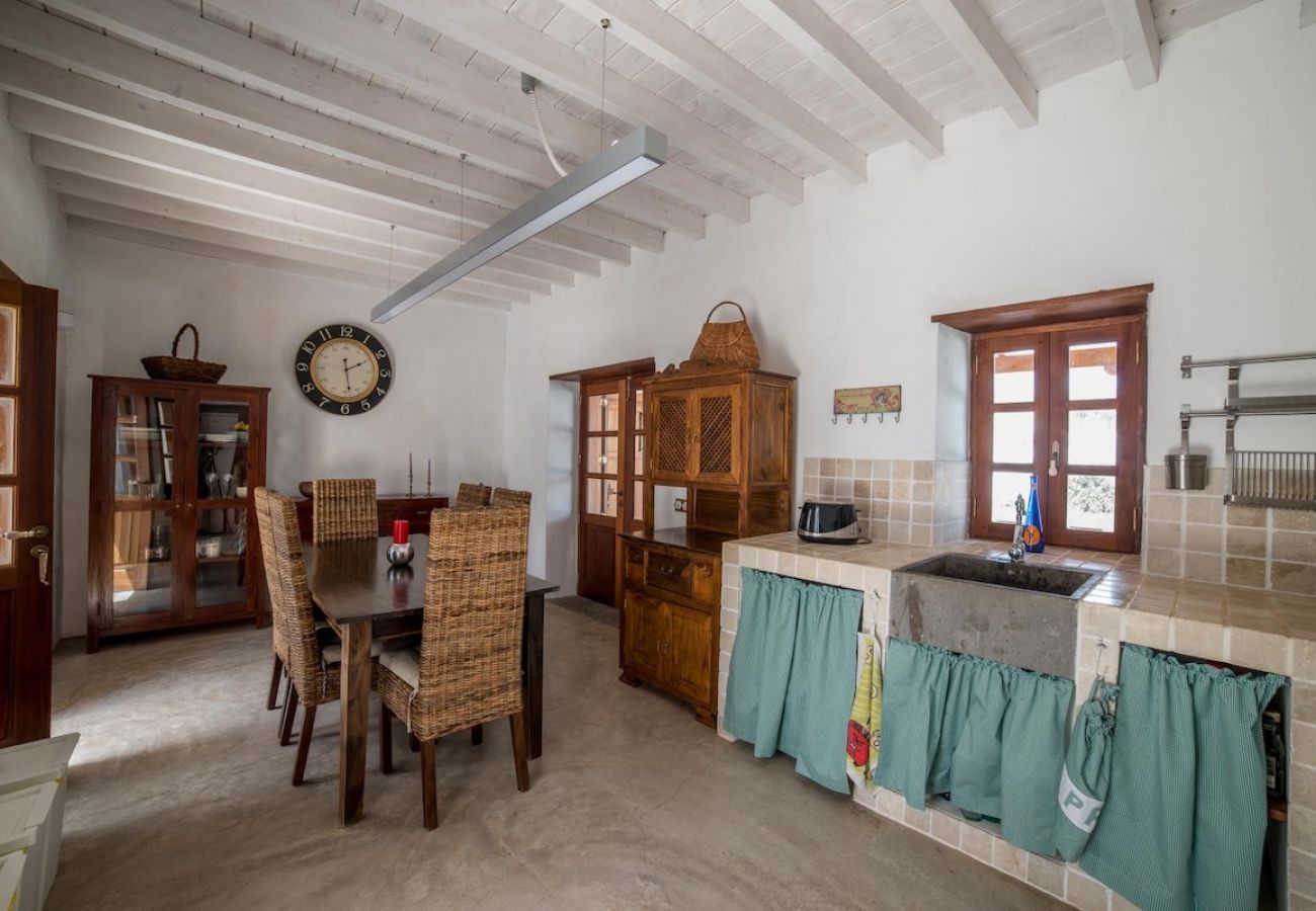 House in Haría - Lightbooking Haría Lanzarote 