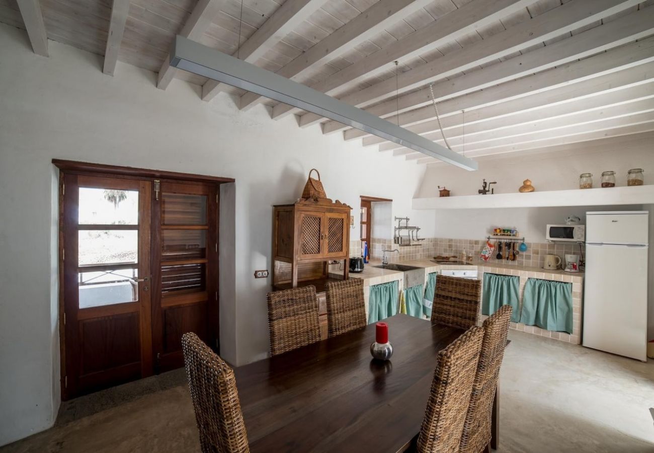 House in Haría - Lightbooking Haría Lanzarote 