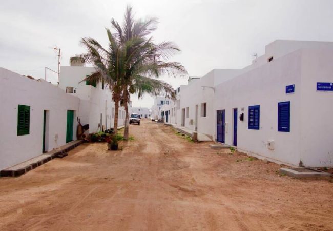 House in Caleta de Sebo - Lightbooking La Graciosa 