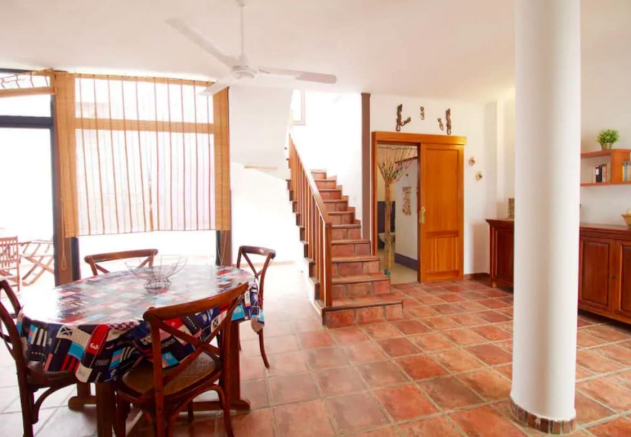 House in Caleta de Sebo - Lightbooking La Graciosa 