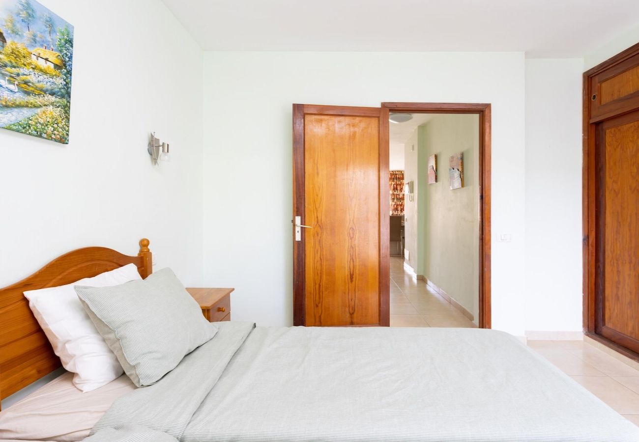 Apartment in Santiago del Teide - Lightbooking Los Gigantes Tenerife 