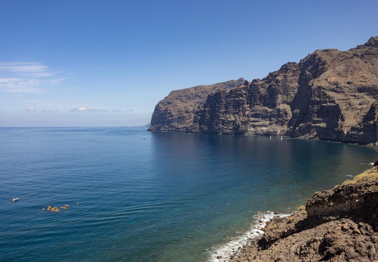 Apartment in Santiago del Teide - Lightbooking Los Gigantes Tenerife 